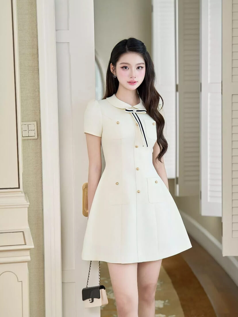 카라 리본 체크 버튼 원피스 · 우아한 프린세스 무드