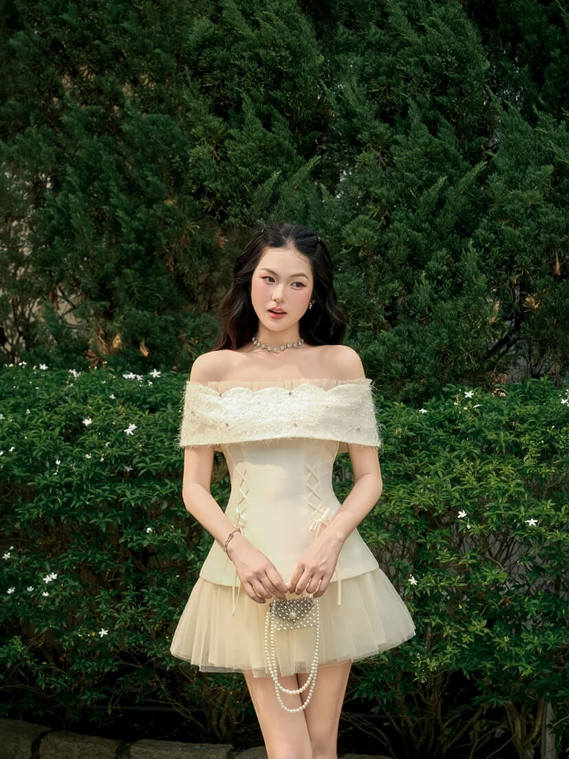 타프타 웨이브 레이스업 블라우스
